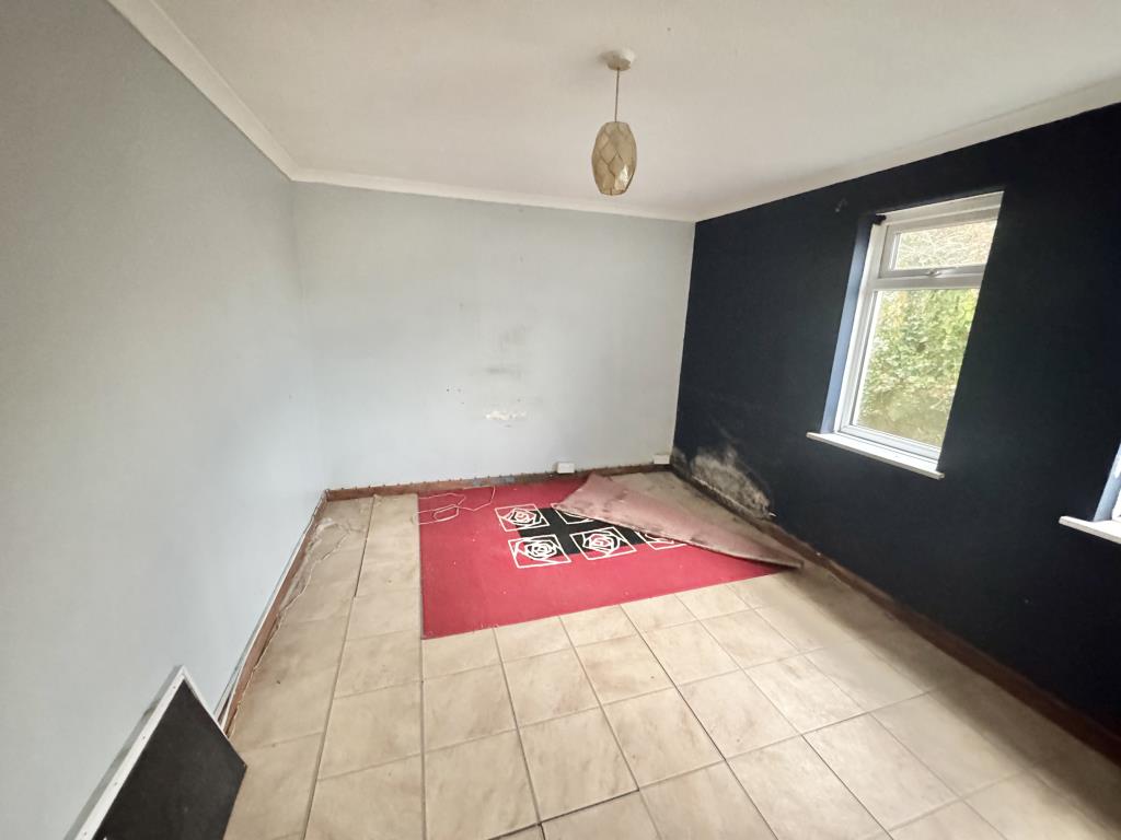 Lot: 51 - SEMI-DETACHED BUNGALOW FOR IMPROVEMENT - View of bedroom one